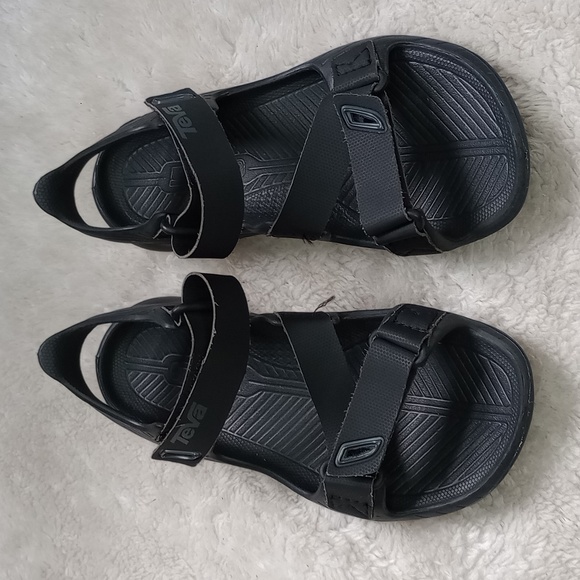 Teva Other - Teva Barracuda Water Shoes Kids 3